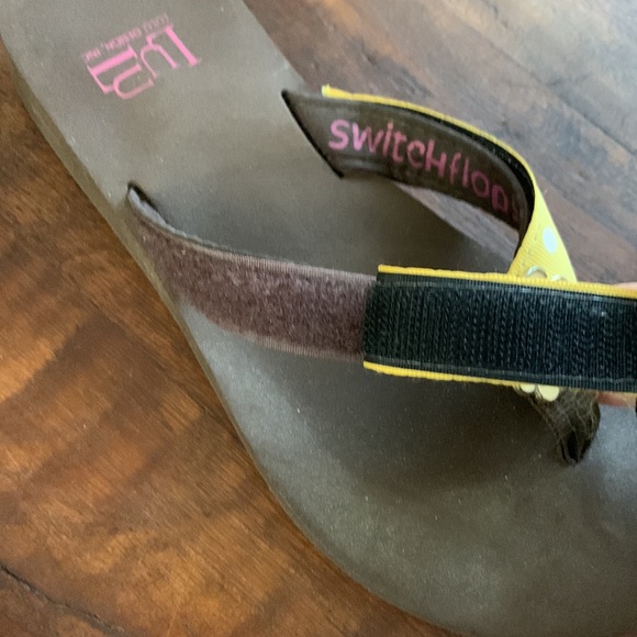 LuLu Switchflops 2 Pair - Picture 6 of 6